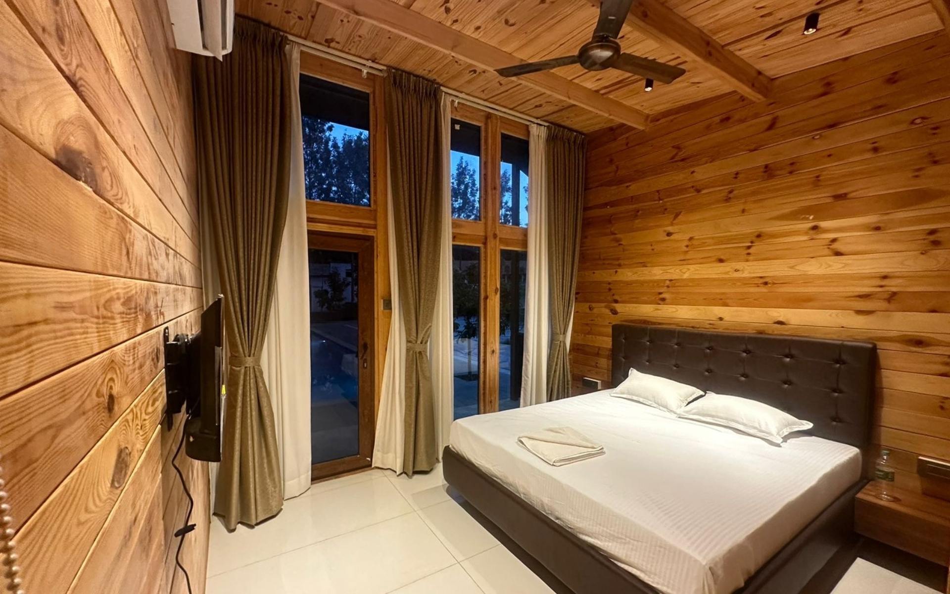Suite Room